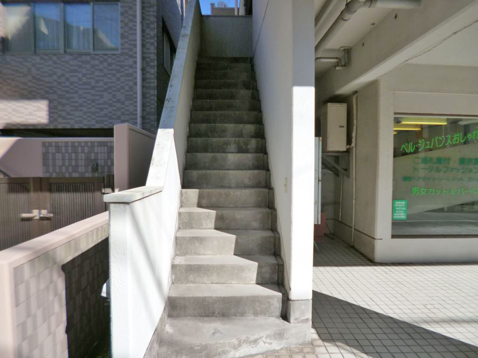 グローバルマンション エントランス