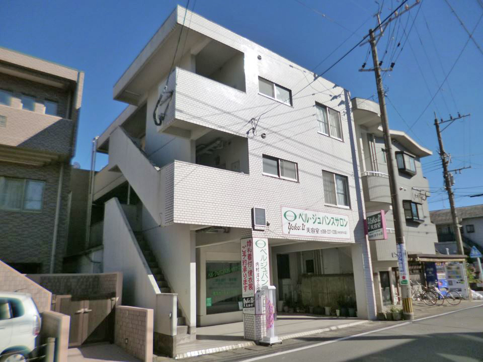 グローバルマンション 外観