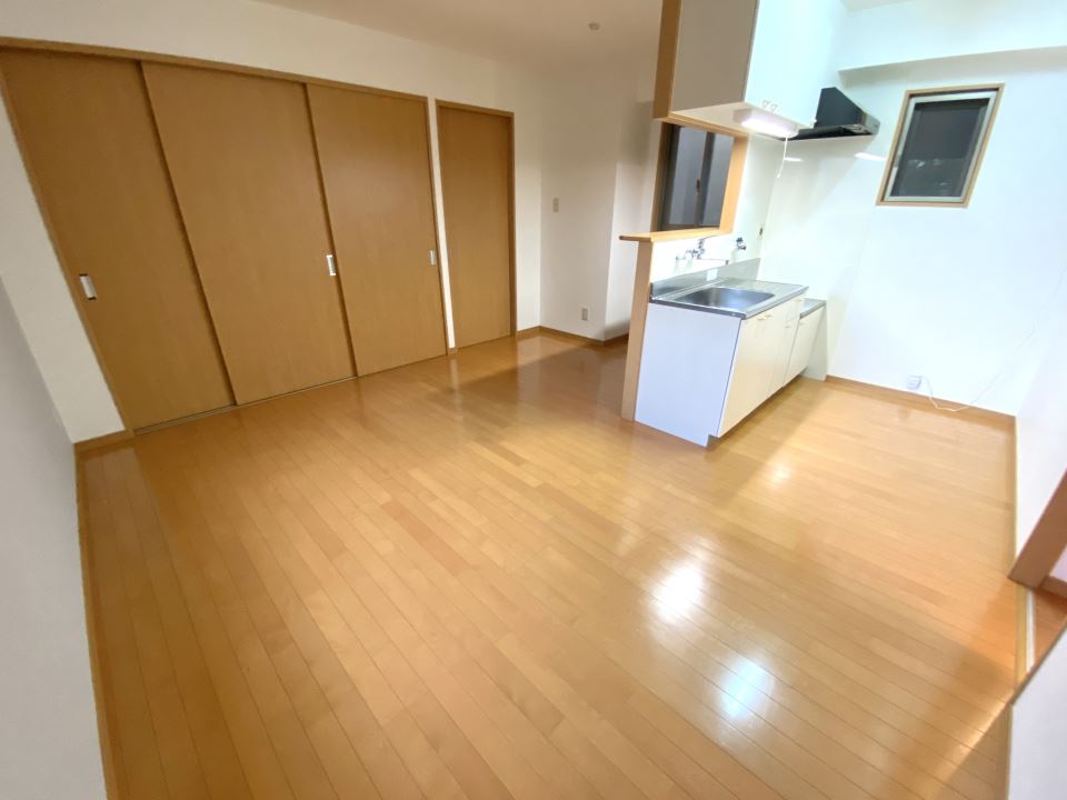 ＲＩＳＥ　ＢＬＤ リビング