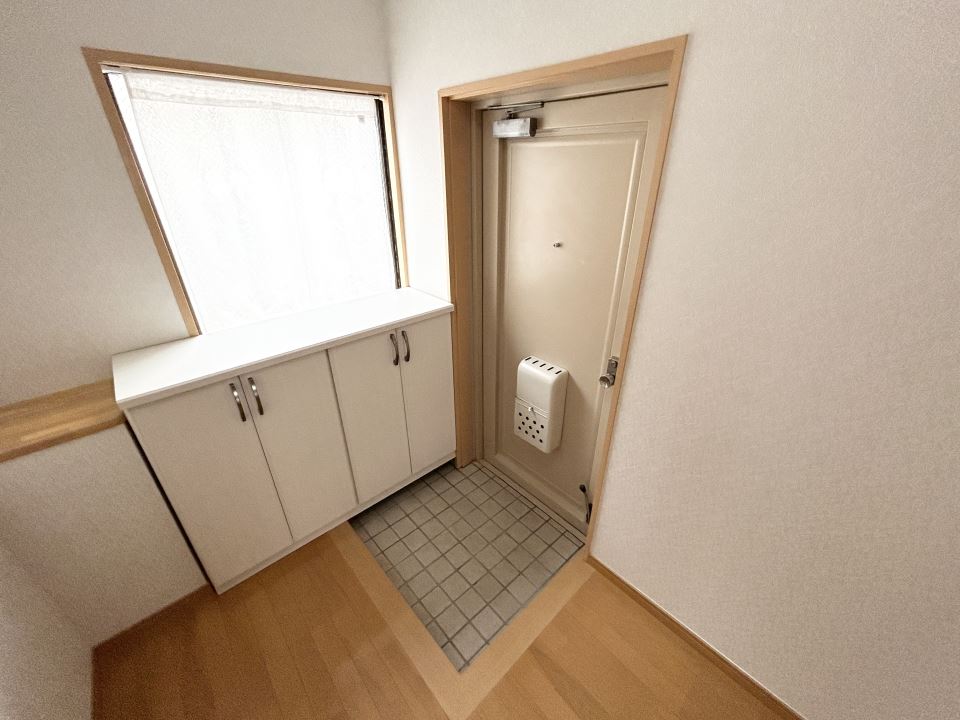 下柳田ビル 玄関
