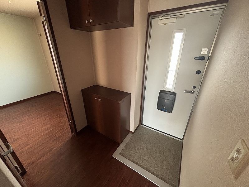 エスポワール聖 玄関