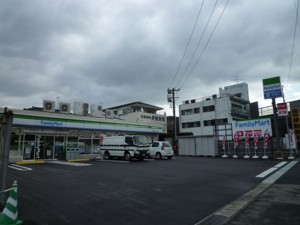 ブリックコート コンビニ