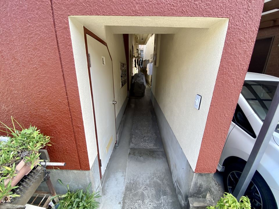 小野ビル エントランス
