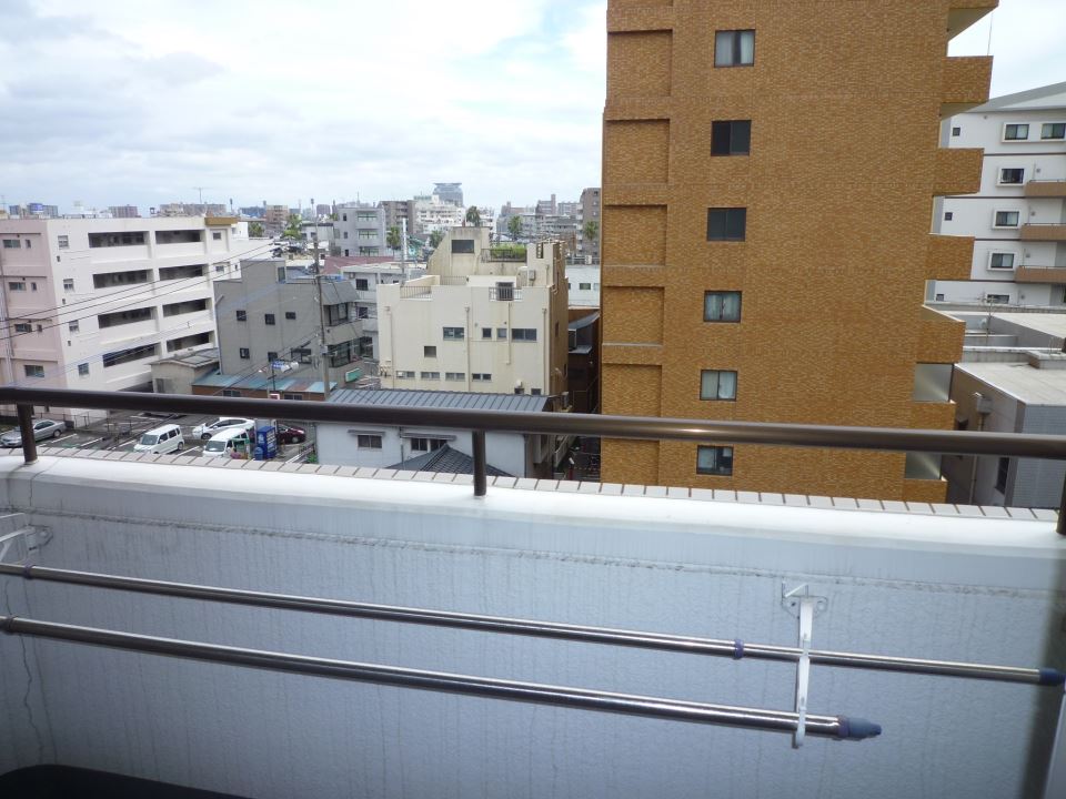 トーカンキャステール交通局前（宝産業） ベランダ