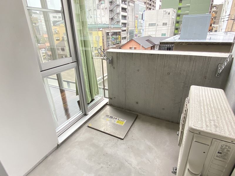 アークネスト高見馬場 ベランダ
