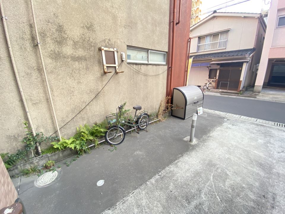 エリーズ西田 その他