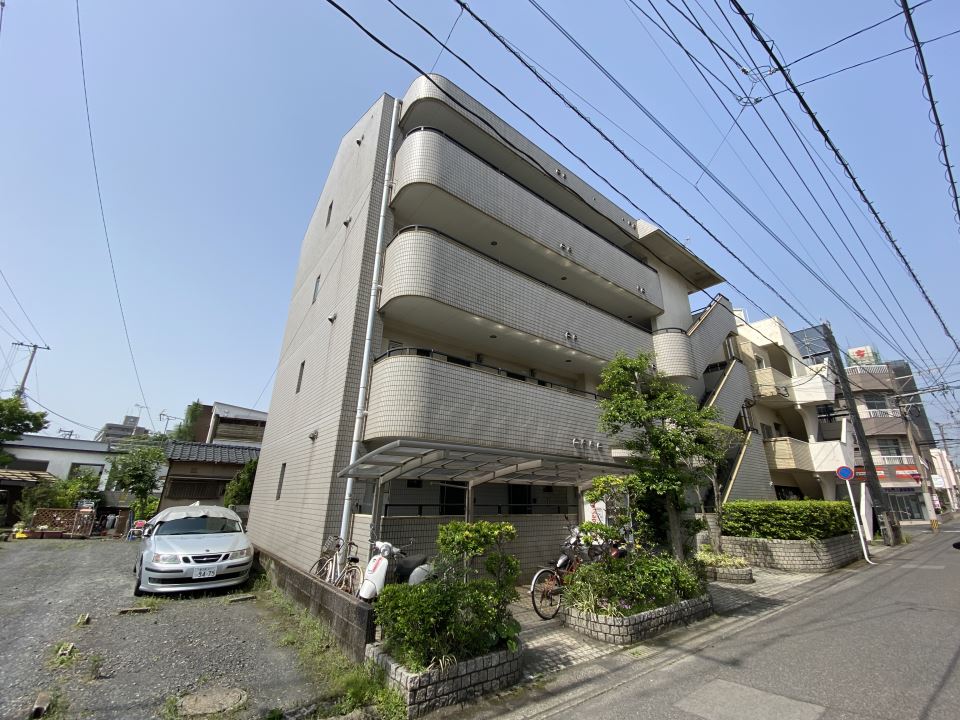 ＭＡＩＳＯＮ ＰＲＩＶＥ　前田 外観