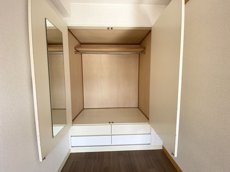 ＭＡＩＳＯＮ ＰＲＩＶＥ　前田 収納