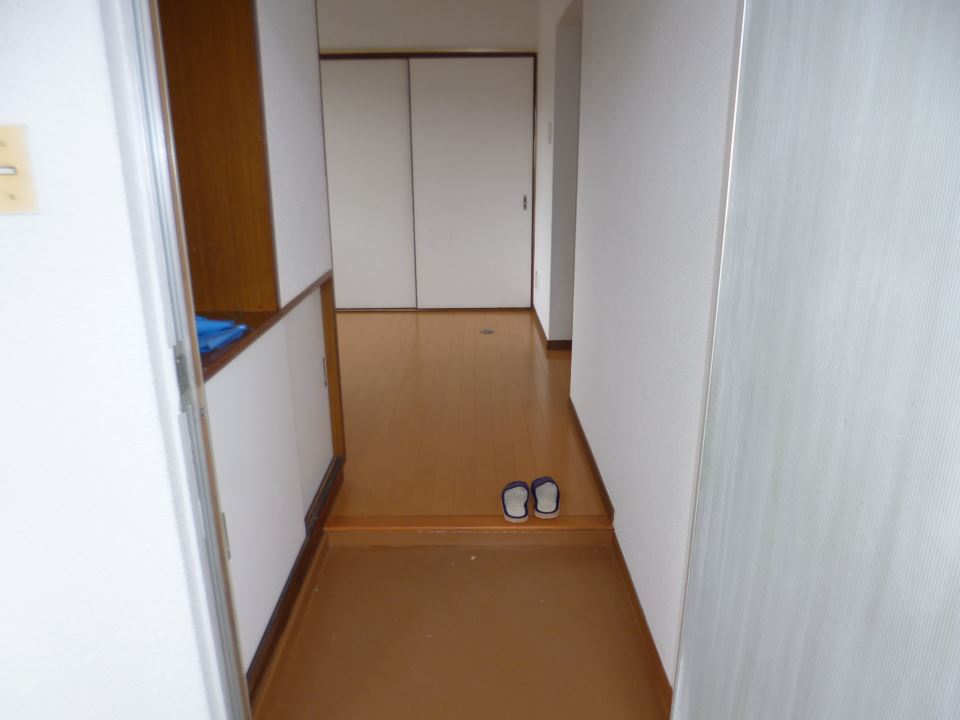 岩崎ハイツ 玄関