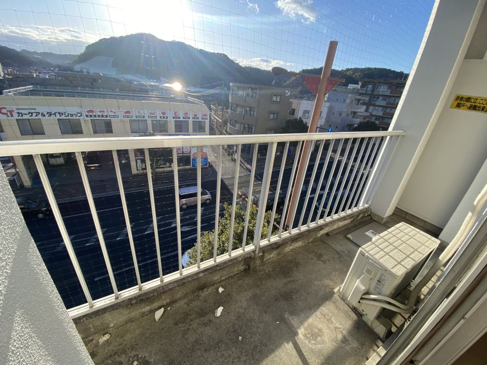 岩崎ハイツ ベランダ