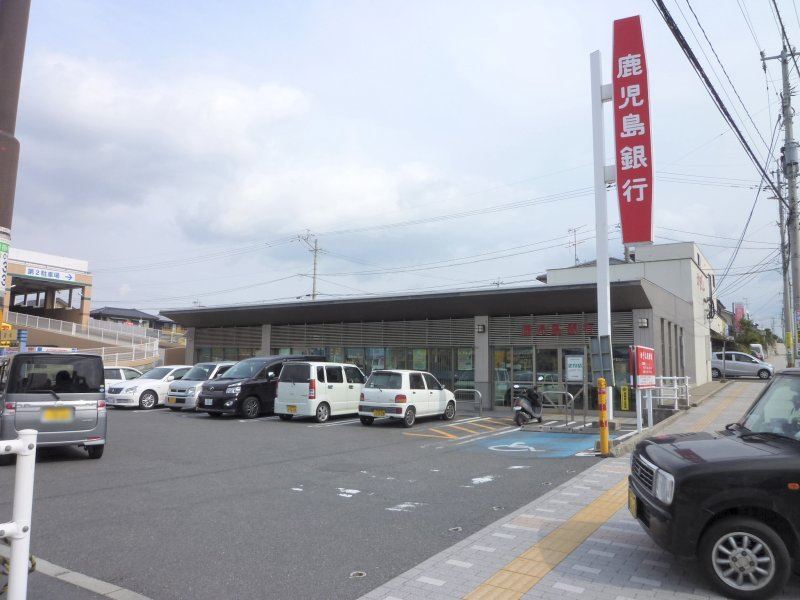 プランドールⅠ 銀行