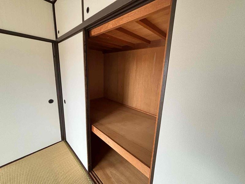 サルヴァトーレ吉野２号棟 収納