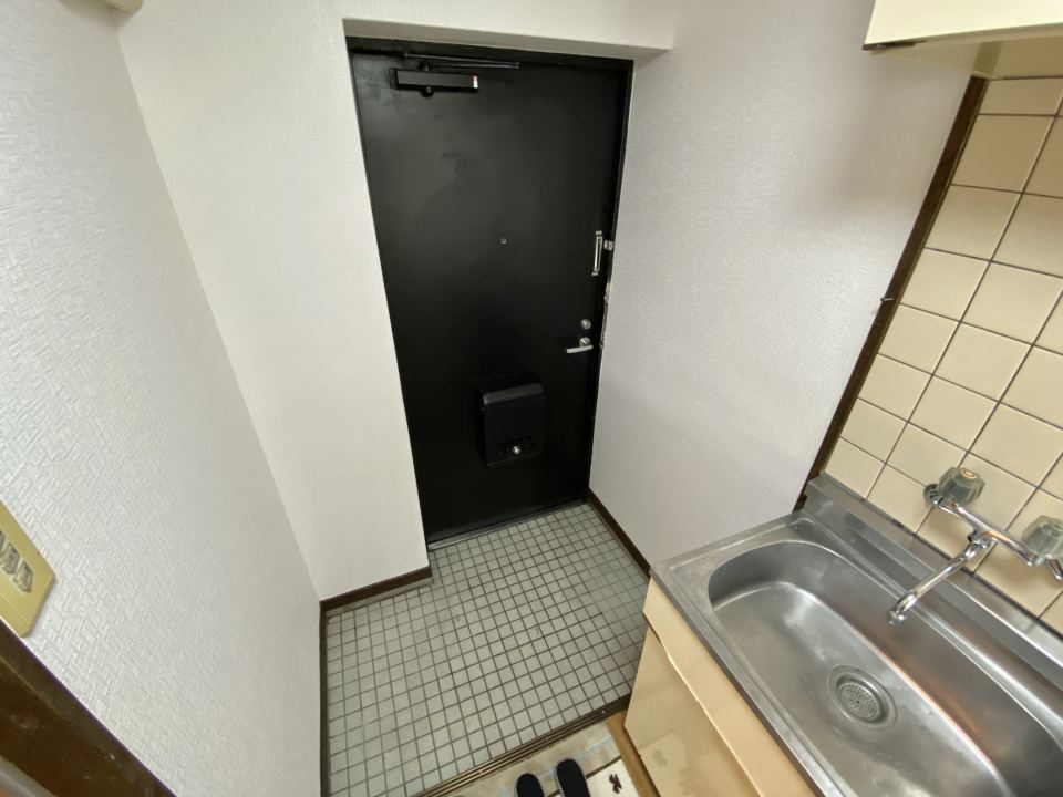 リキパレス 玄関