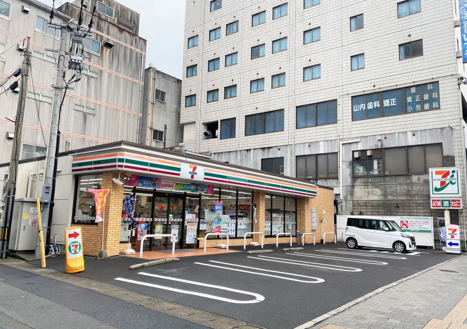 大黒町申館 コンビニ