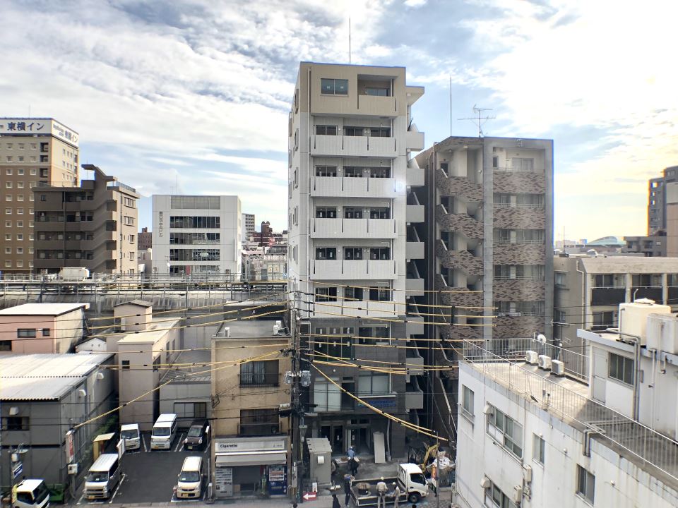 新福ビル エントランス