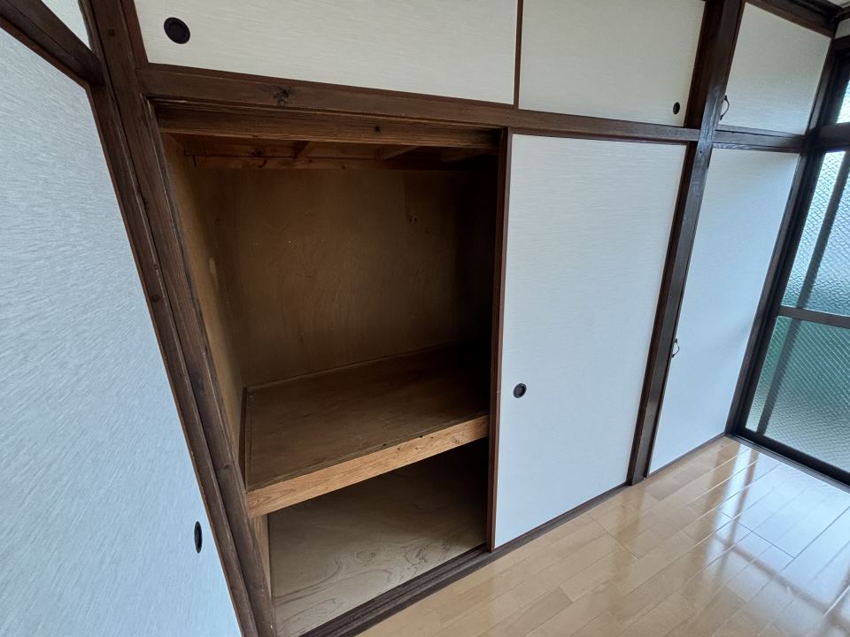 あかいポーチ 収納