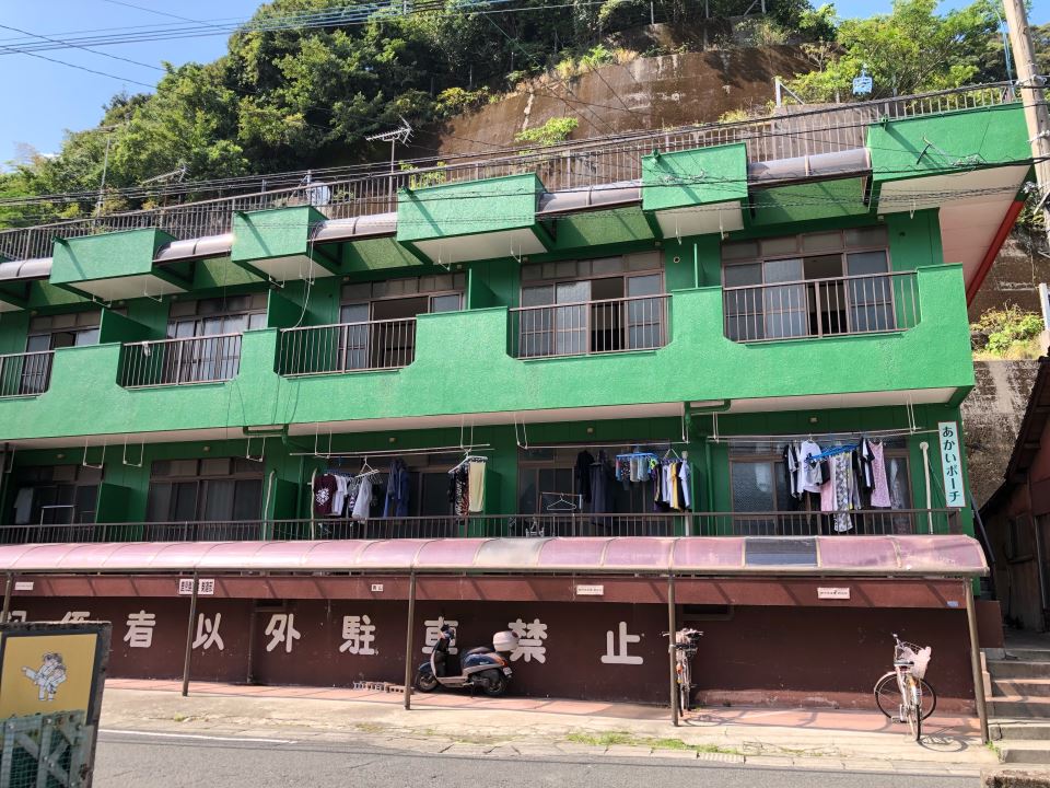 あかいポーチ 外観