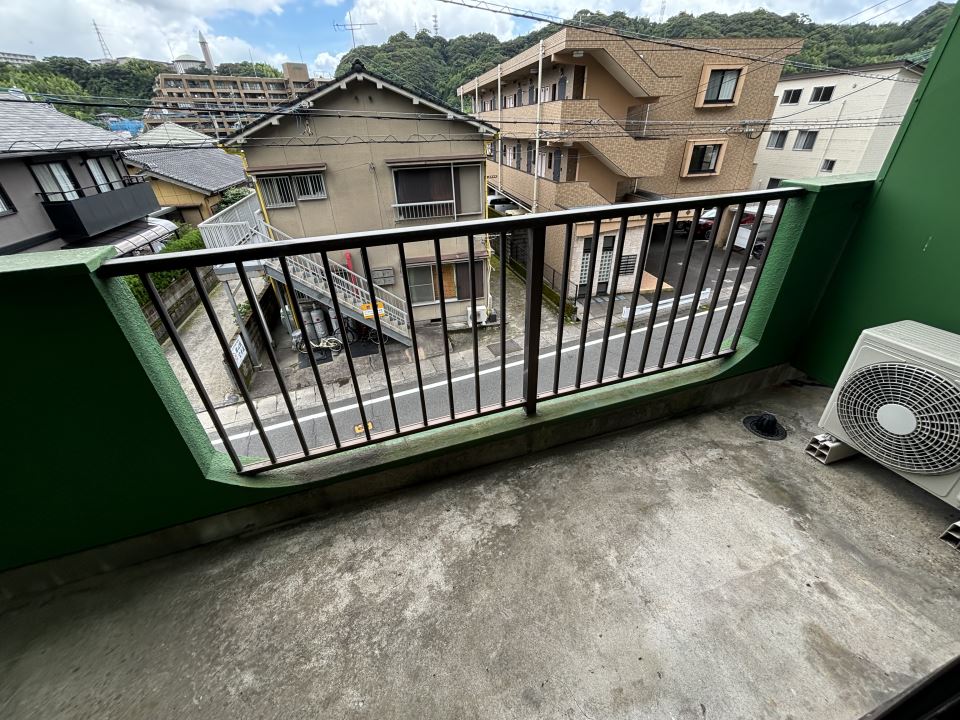 あかいポーチ ベランダ