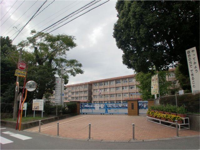 O.D.FIELD B棟 小学校