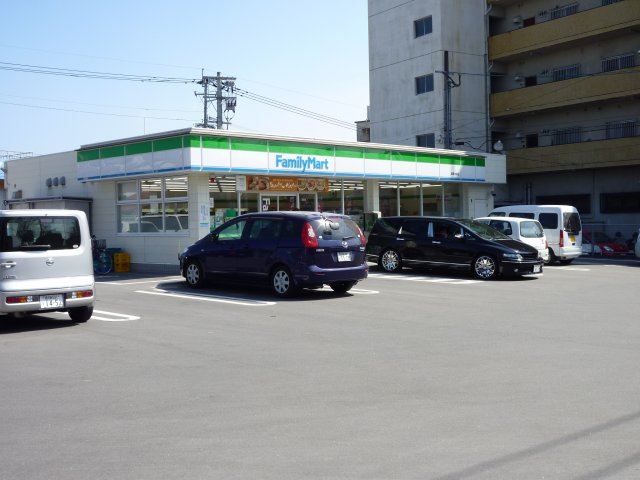 フレグランスＹ　Ｂ コンビニ