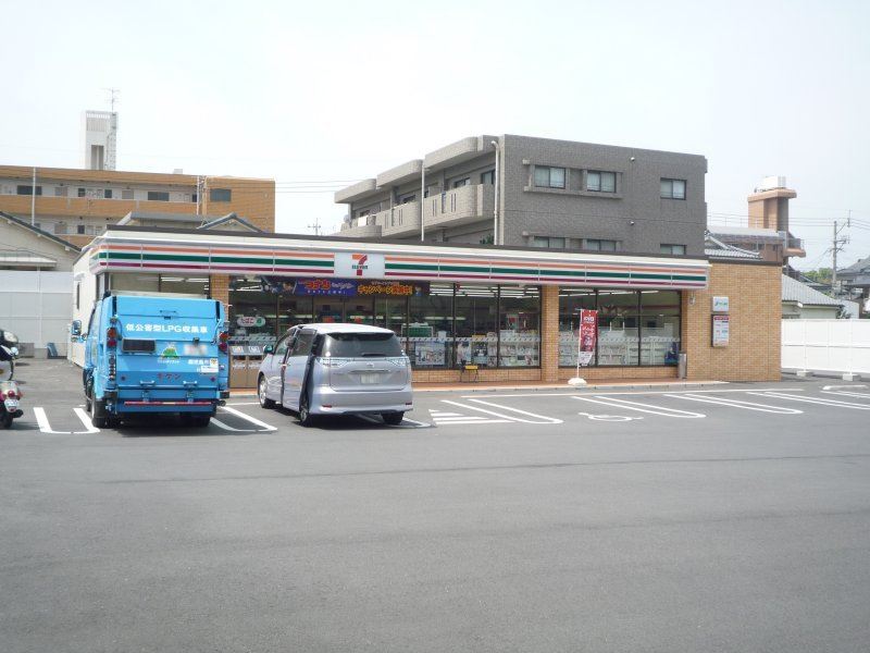 フレグランスＹ　Ｂ コンビニ