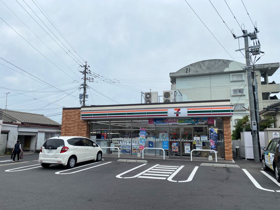 さくら荘 コンビニ