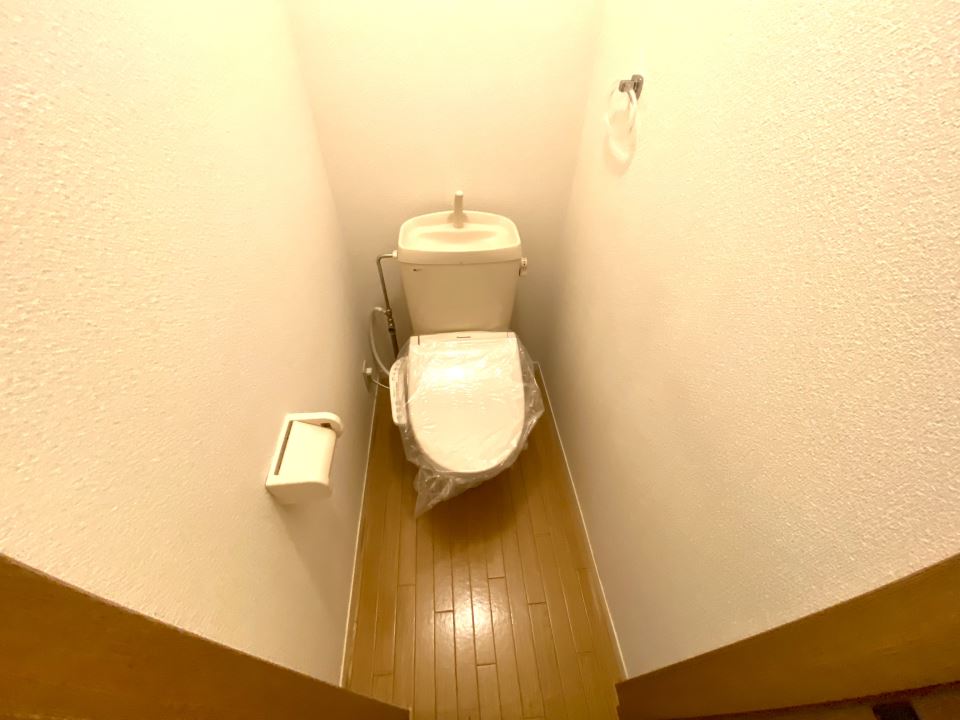 コーポロアール　Ｂ棟 トイレ