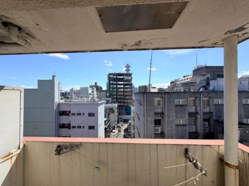 皐月マンション天文館８０７号室 ベランダ