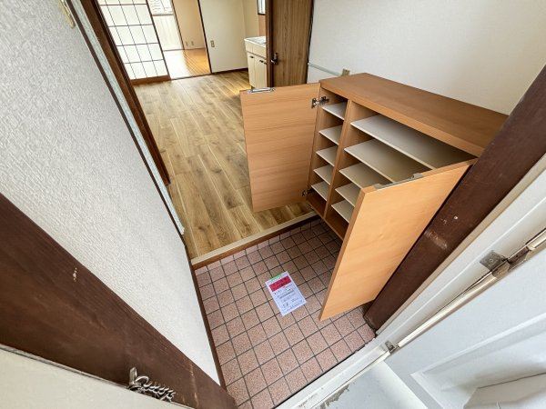 村田ハイツ 玄関