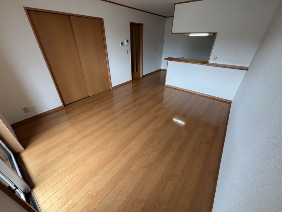 ウイングハイツ リビング