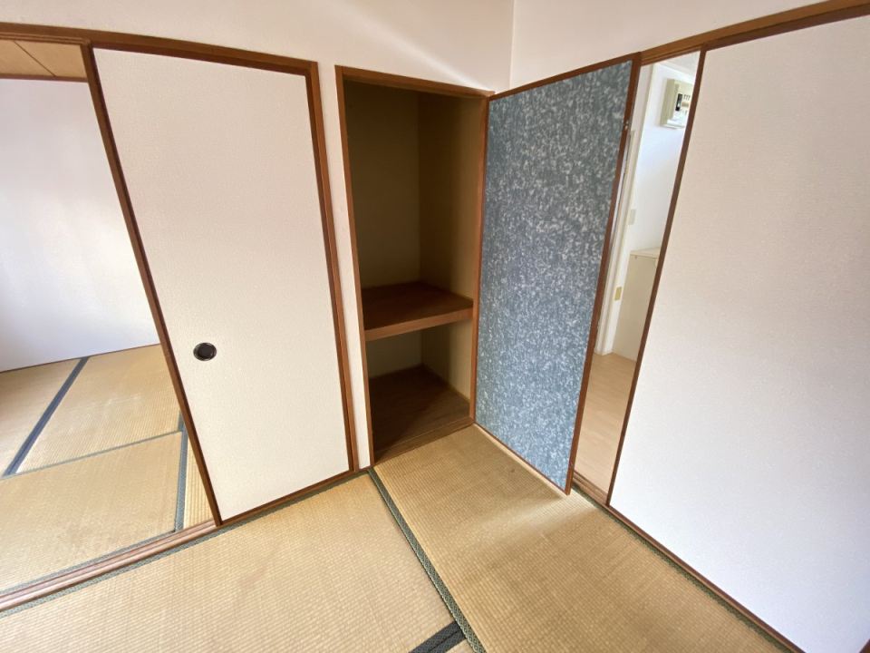 ハイツヒルトップⅠ 収納