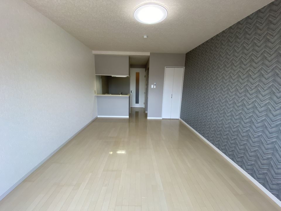 ＦＯＲＥＳＴ　ＨＩＬＬＳ リビング