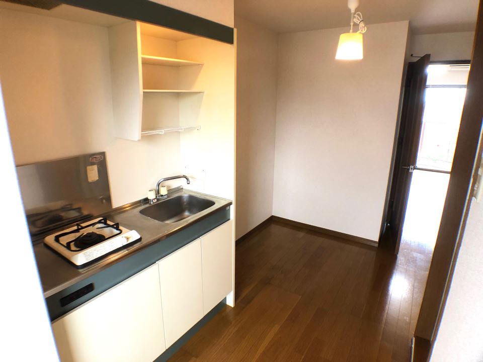 ＰＩＮＥ　ＢＬＤⅡ キッチン