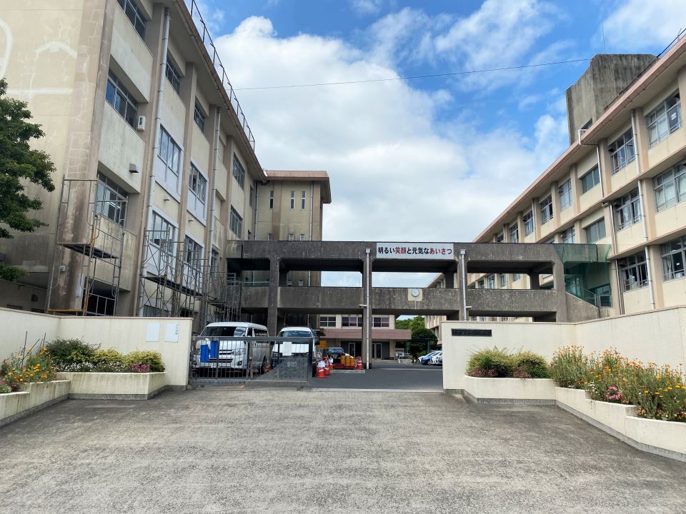 ＰＩＮＥ　ＢＬＤⅡ 小学校