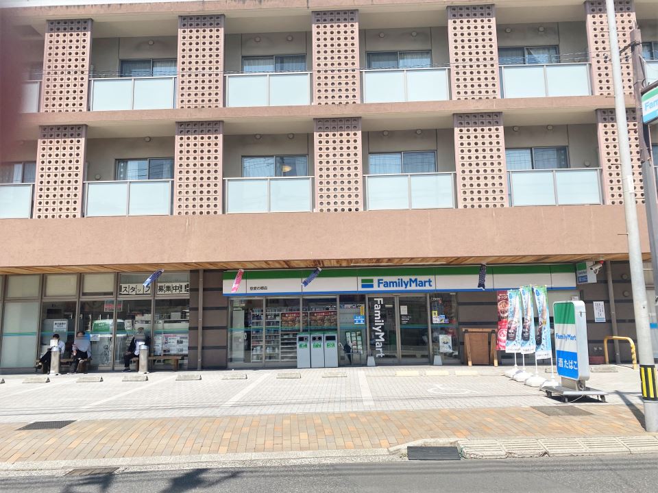 ＫＢＫスポーツ荒田ビル コンビニ