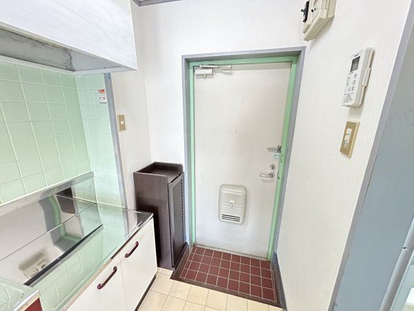 エントピア下荒田 玄関