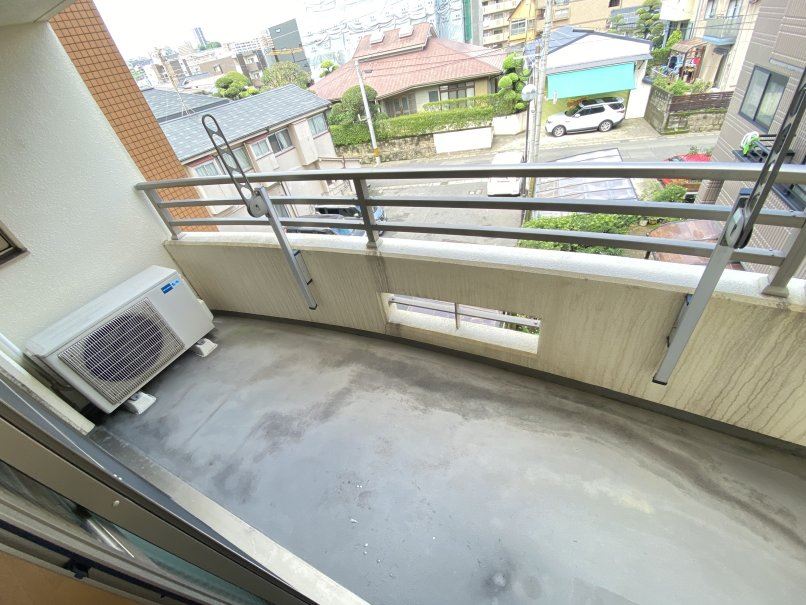 山吹壱番館 ベランダ