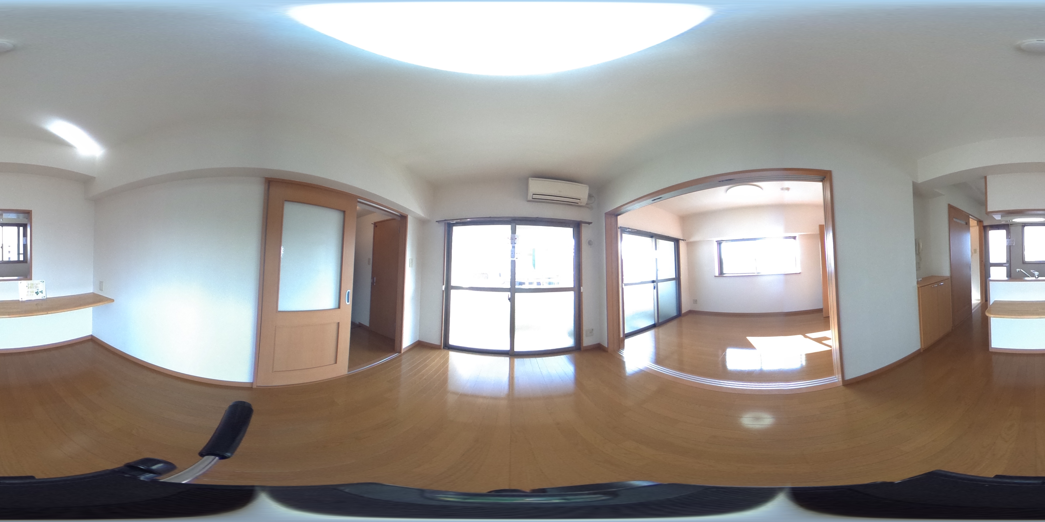 山吹壱番館 リビング