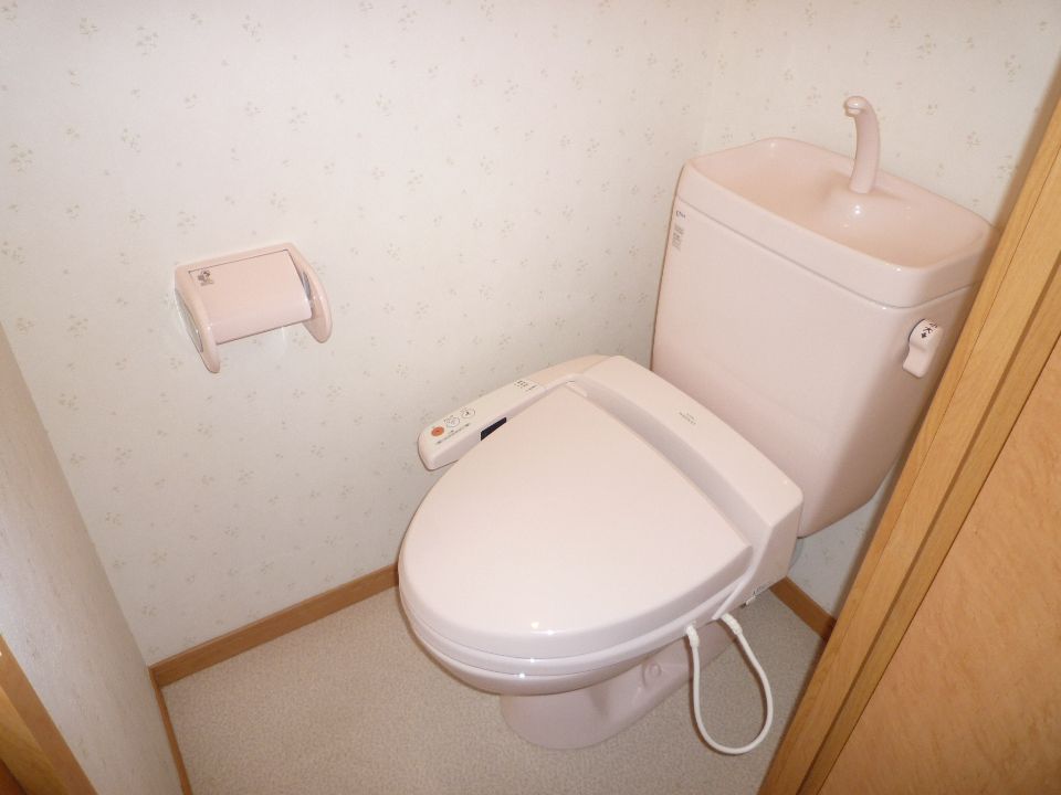 ヴィクトワール五番館 トイレ