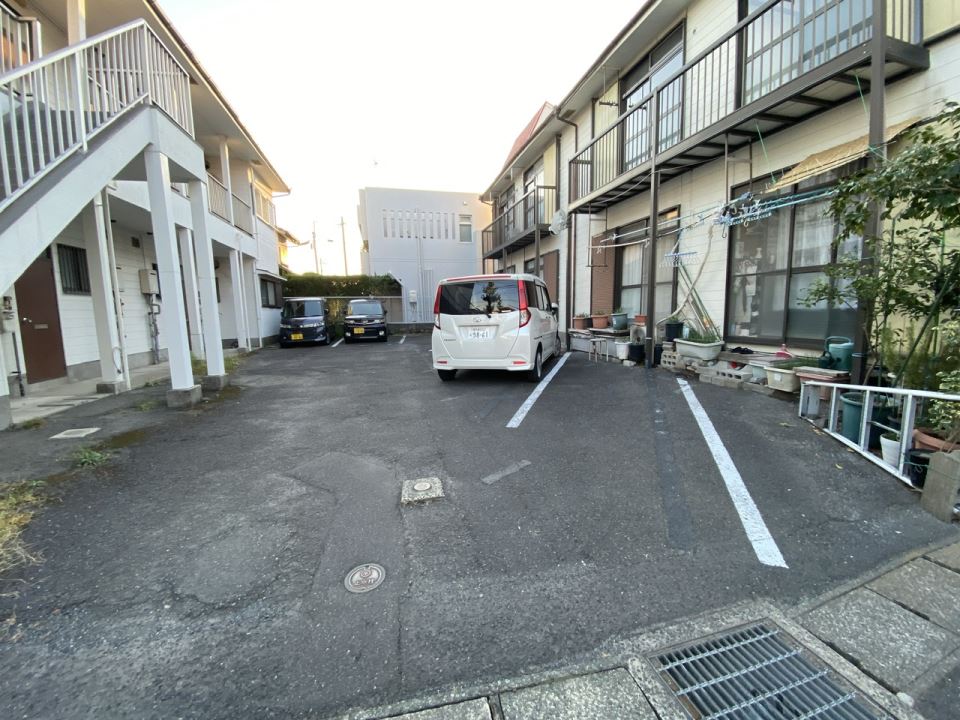 ミキハウス 駐車場