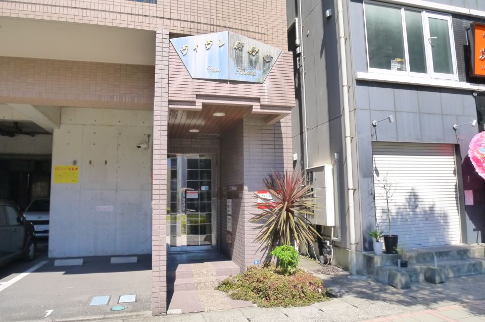 ヴィヴレ騎射場 外観