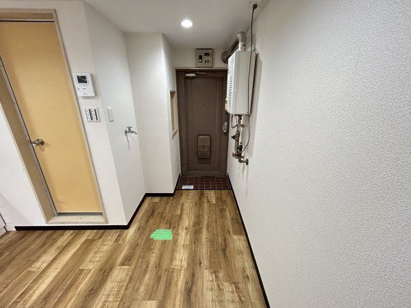 迫田ビル 玄関