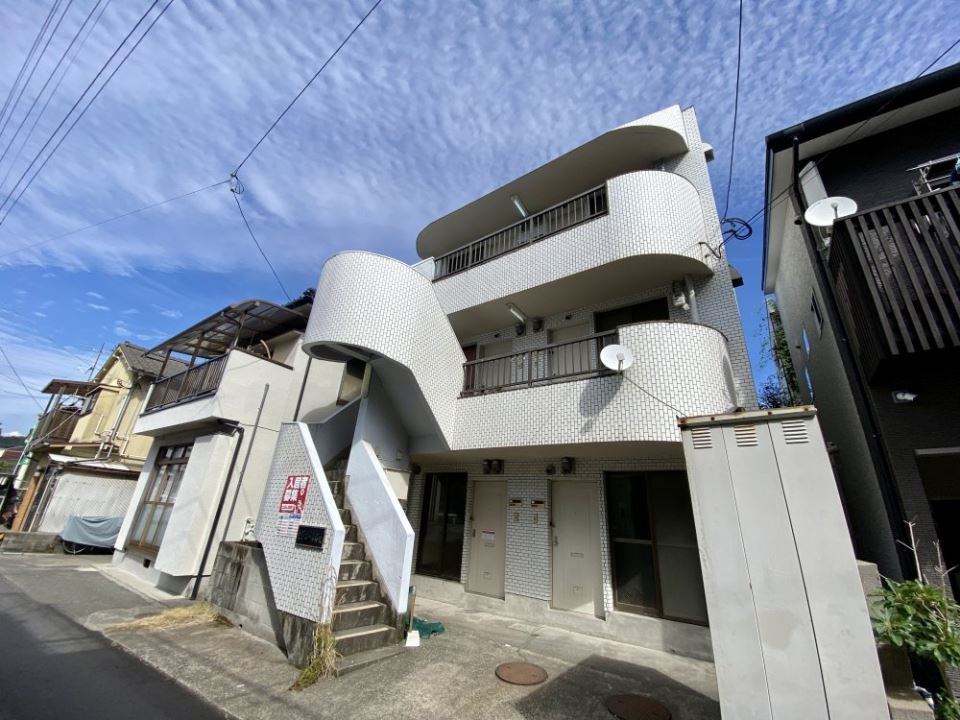 セジュール郡元 エントランス