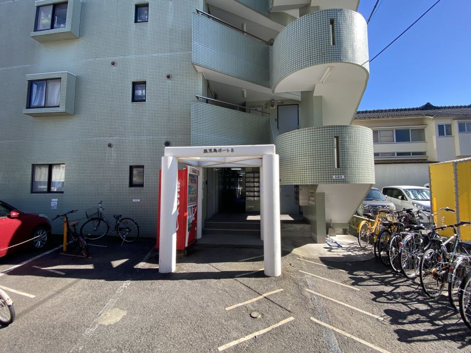 鹿児島ポート・８ 外観