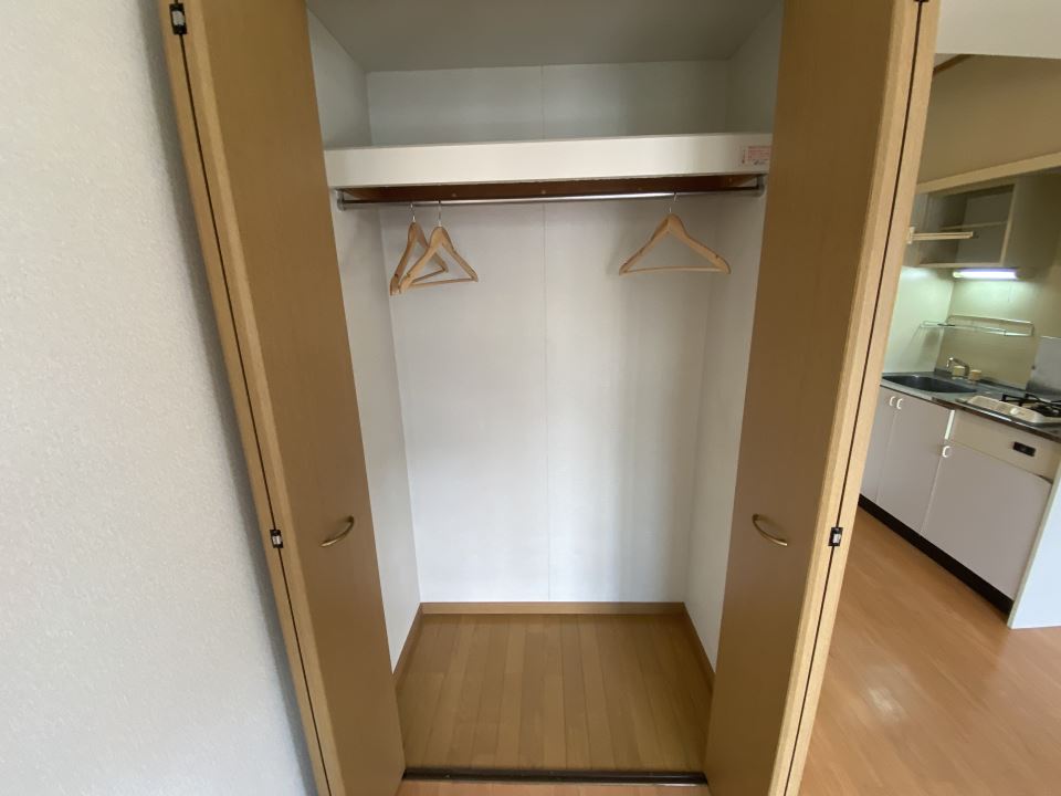 川商鹿大前ビル 収納