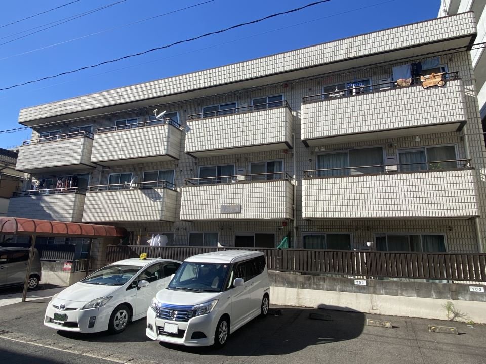 エザンスＭ 外観