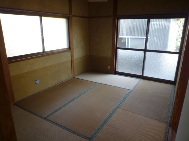 平川貸家 その他