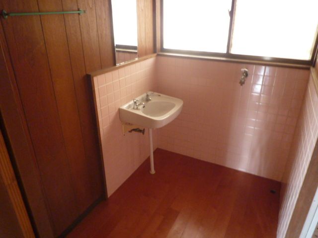 平川貸家 洗面所