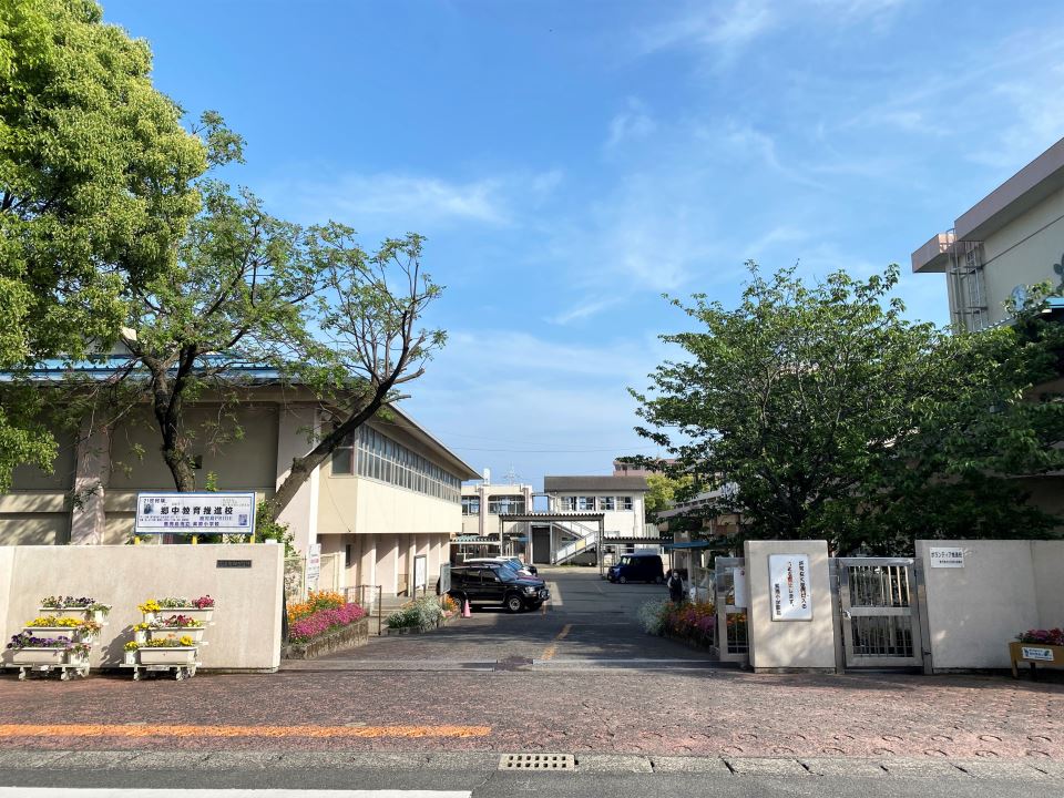 錦江ハイツ 小学校