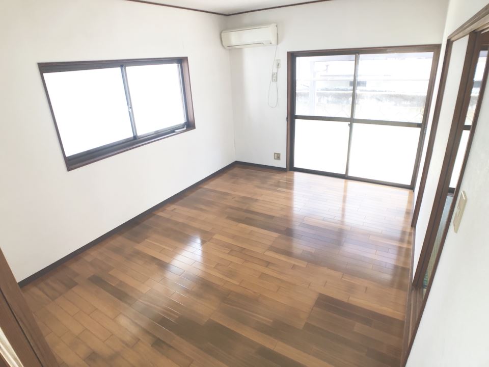 金井邸 その他